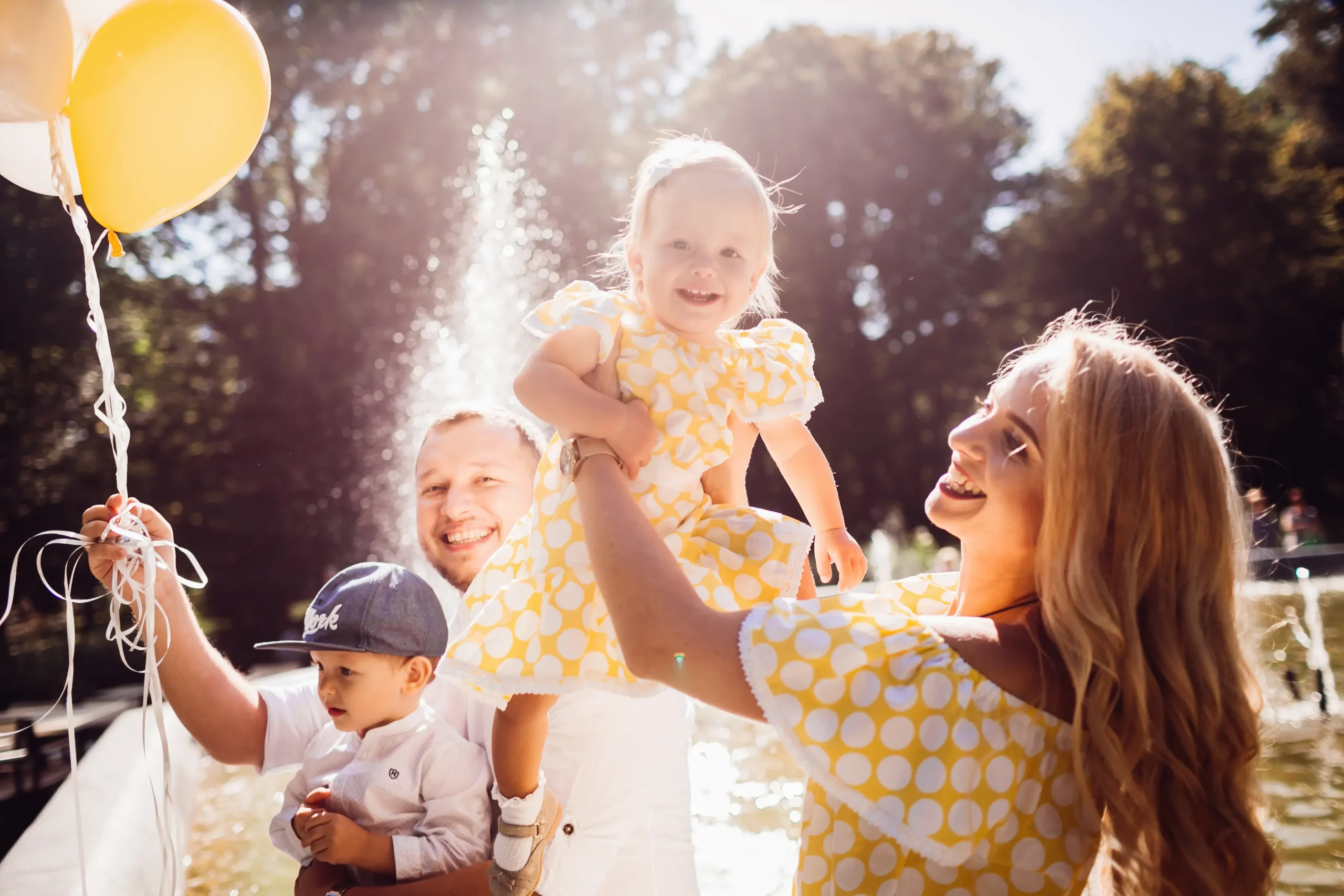belle famille réunie pour un baptême à  la villa Theolina